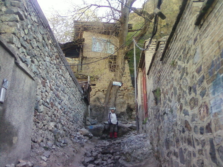 Shirpala shelter, Tochal