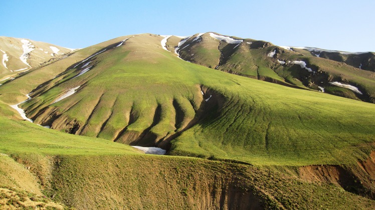 Zarinkoh peak, Damavand (دماوند)