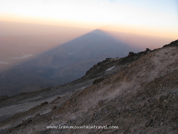 Amazing shadow of Damavand 5610m, Damavand (دماوند)