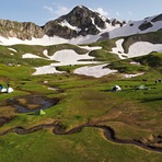 Verliga plateau, Lakmos