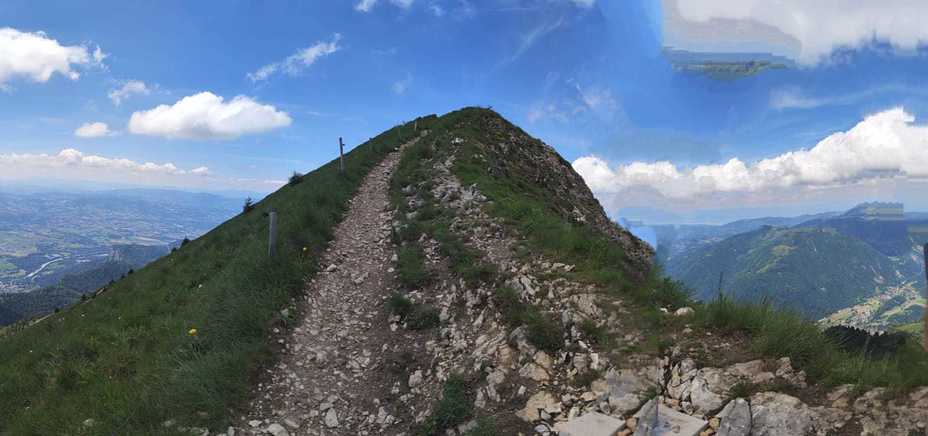 Summit ridge of Le Mole, Le Roc d'Enfer