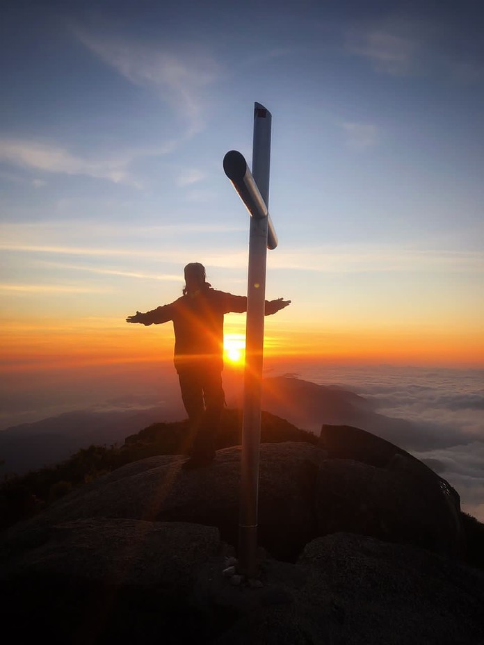 Cumbre del Pico Naiguatá 2.765 msnm, Pico Oriental