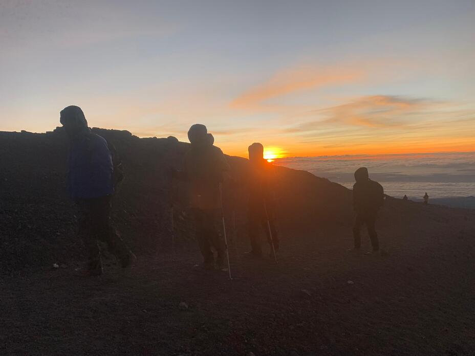 Mount Kilimanjaro climbing routes weather