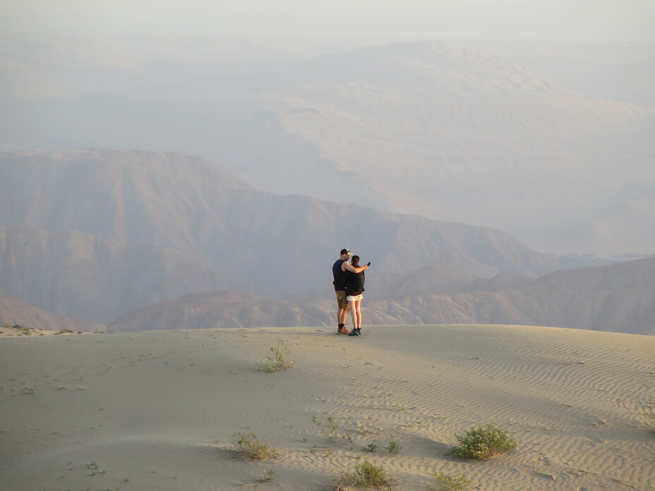 Couple Tours Cerro Blanco Sand Dune, Nevado Solimana