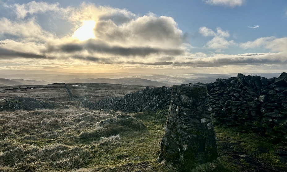 Kentmere Pike trig point and view to the south