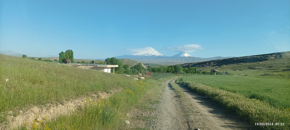 Amazing cloud hat on Ararat mountain, Mount Ararat or Agri