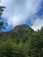 The raven from below, Raven Crag photo