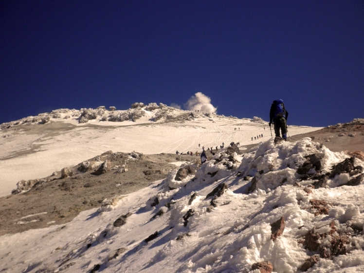 Ali  Saeidi  NeghabeKoohestaN, Damavand (دماوند)