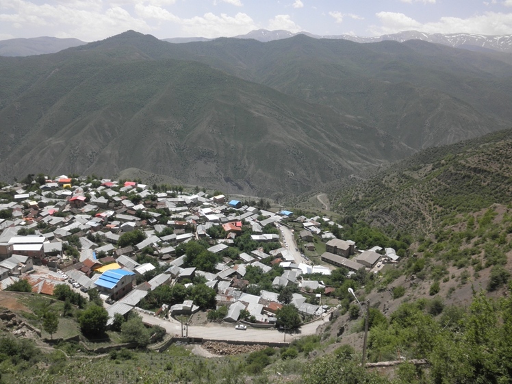 Ali   Saeidi   NeghabekoohestaN, Damavand (دماوند)